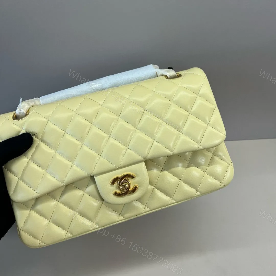 View 4 of CHANEL 25C FLAP BAG 25 IN YELLOW QUILTED LAMBSKIN GOLD HARDWARE