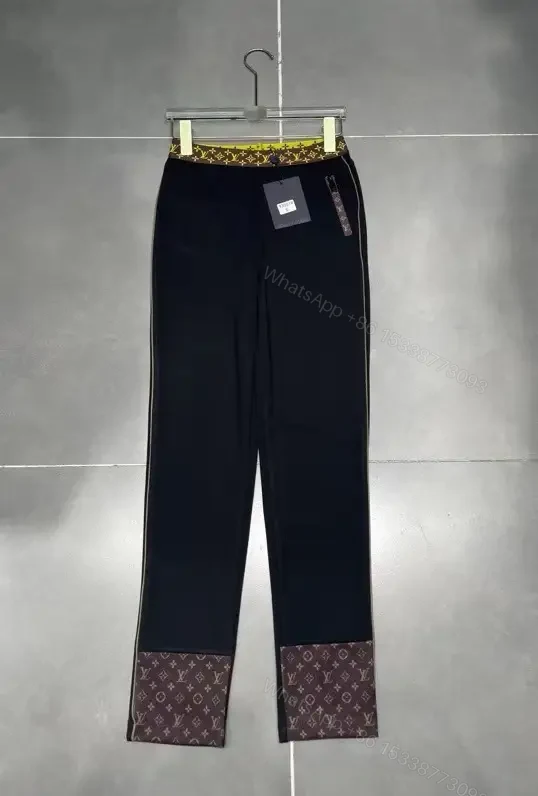 LOUIS VUITTON — view 1