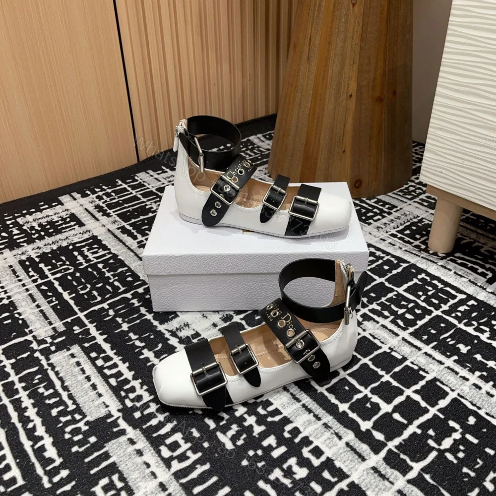 View 4 of 高仿Dior*Punk系列KCB961平頭塔扣樂福鞋黑白免檢版