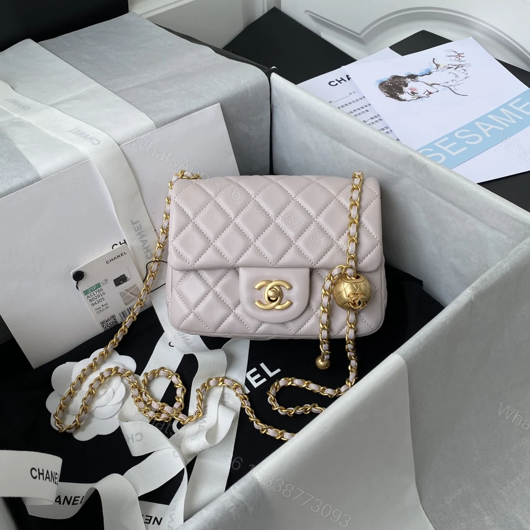 CHANEL高仿奶白色金球鏈條包 女士菱格精品手袋 時尚百搭氣質款 — view 1