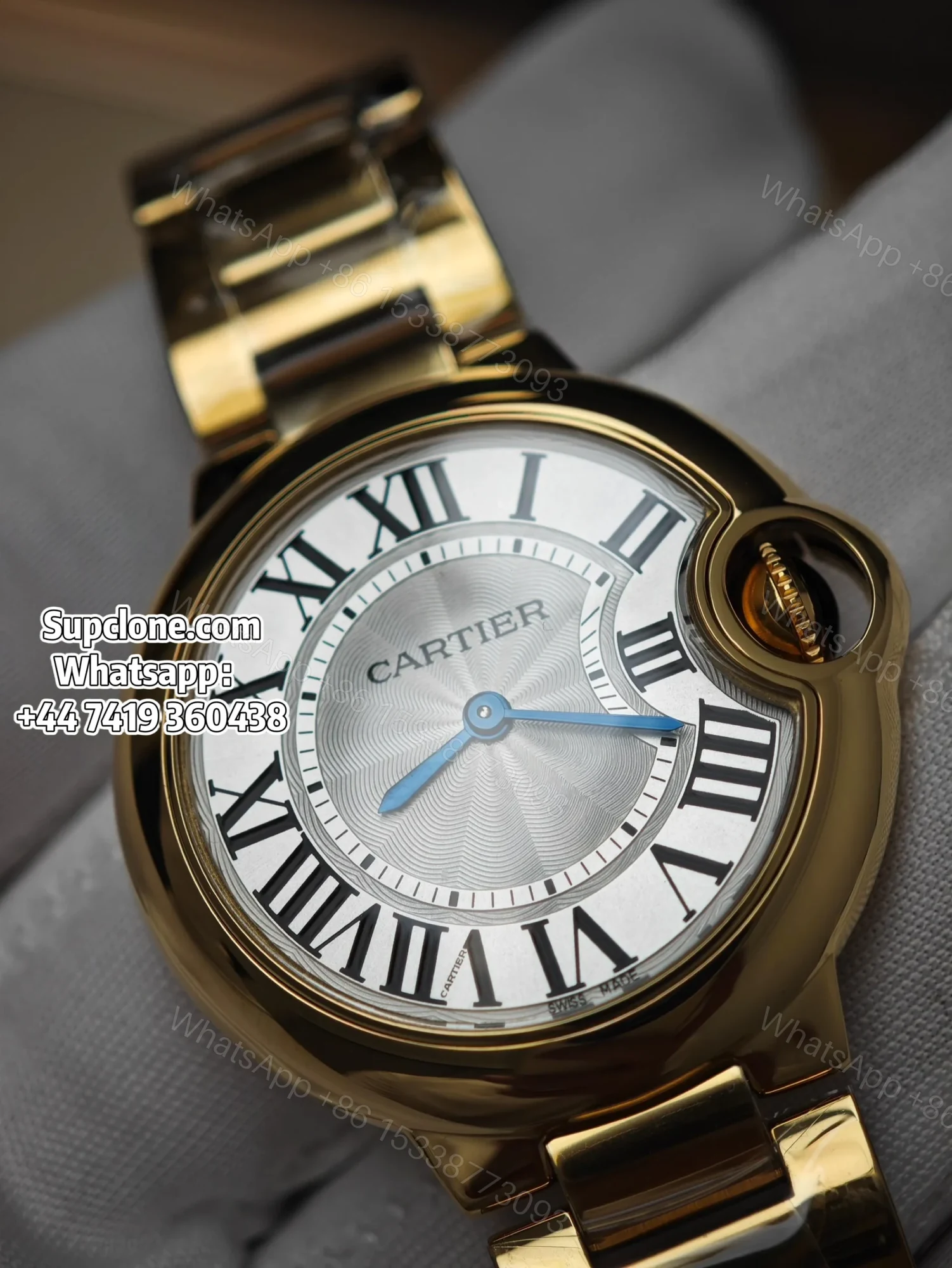 View 5 of Cartier Super Clone Watches 1:1 Ballon Bleu W69001Z2 Gold 28mm Quartz