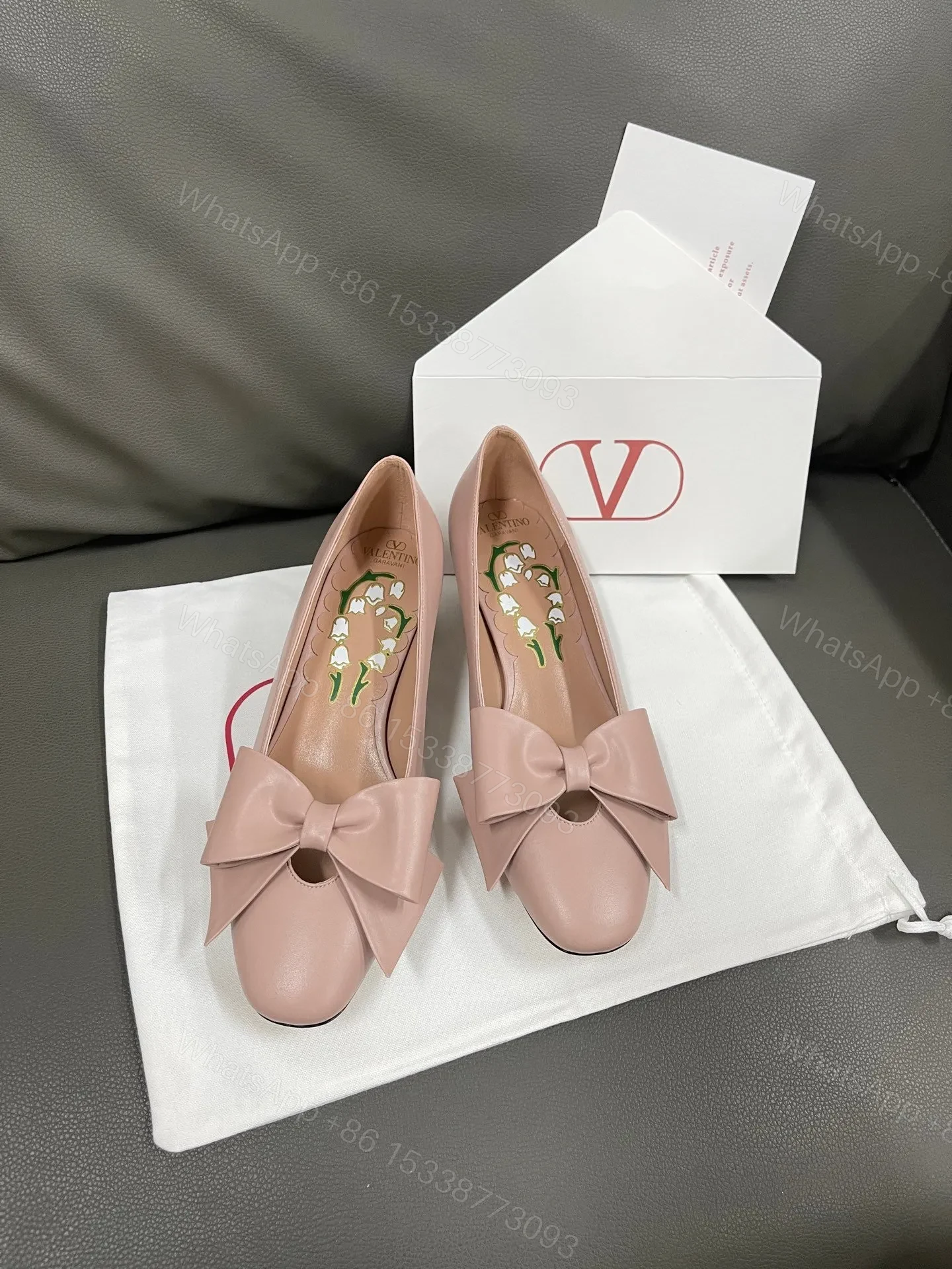 Valentino Women Pink Leather Bow Detail Flats — view 1