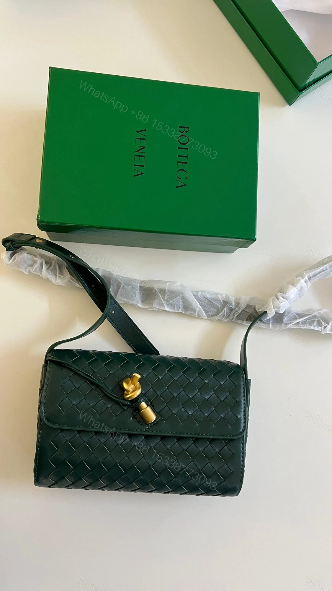 View 4 of FIRST COPY BOTTEGA VENETA SHOULDER BAG