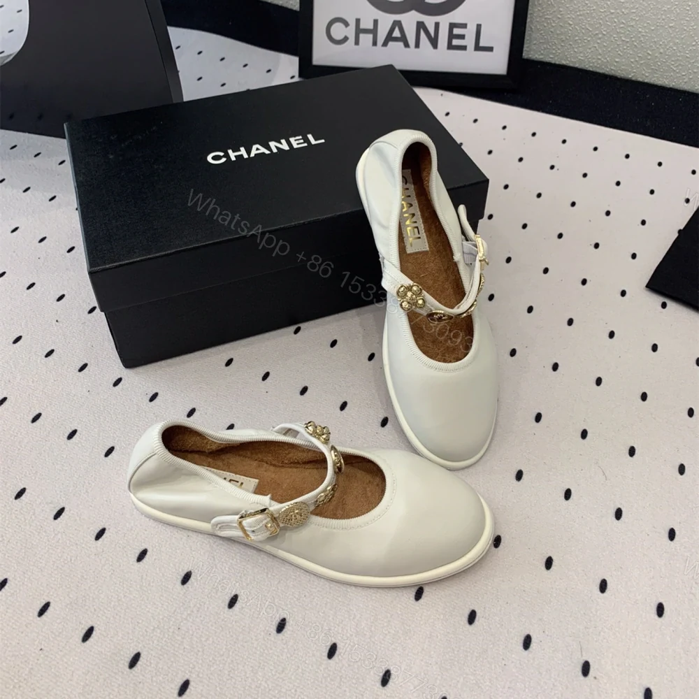 View 8 of 高仿Chanel*G45778T圓頭塔扣瑪麗珍鞋白色免檢版