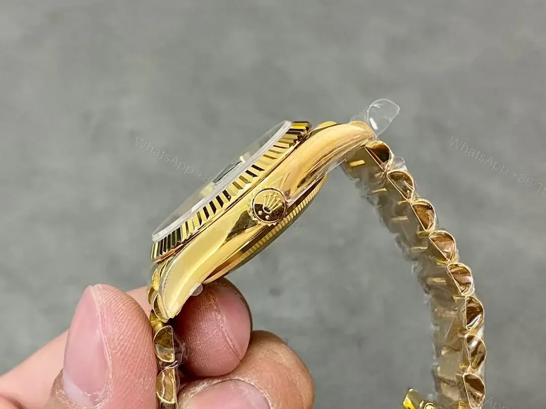 View 6 of Best Rolex Day-Date 36 Gold replica 36MM Black Dial President Bracelet Edition RG-DAYDATE36-GOLD-BLACK-PRESIDENT