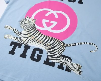 View 3 of GUCCI Tiger T-Shirt – GC0049