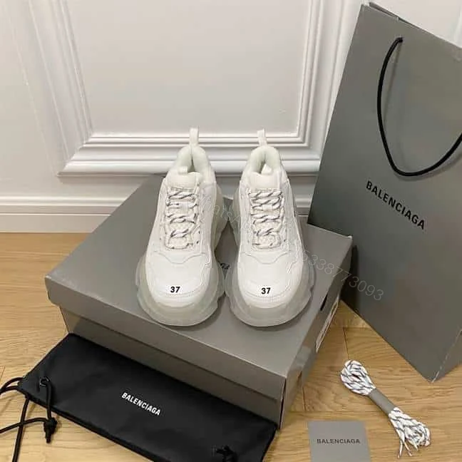BALENCIAGA MEN’S TRIPLE S SNEAKER CLEAR SOLE – BB191 — view 1