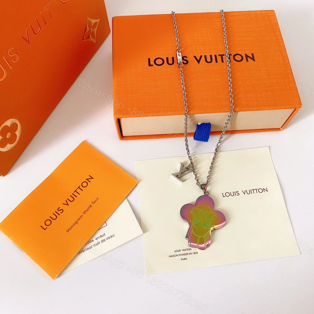 View 7 of EN – Lux LV Necklaces 072