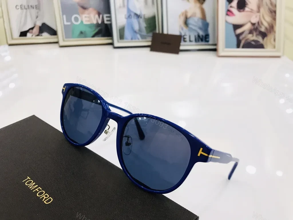 Bold Blue Frame Sunglasses â€“ Luxury Fashion, All-Day Comfort — view 1