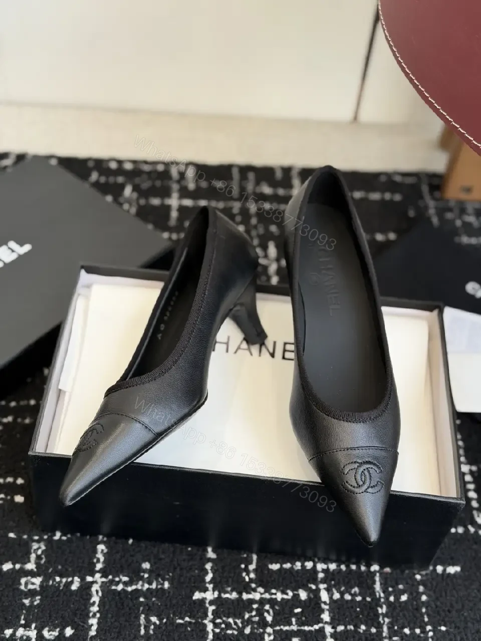 View 10 of Black Leather Pointed-Toe Pumps Chanel Logo Pumps