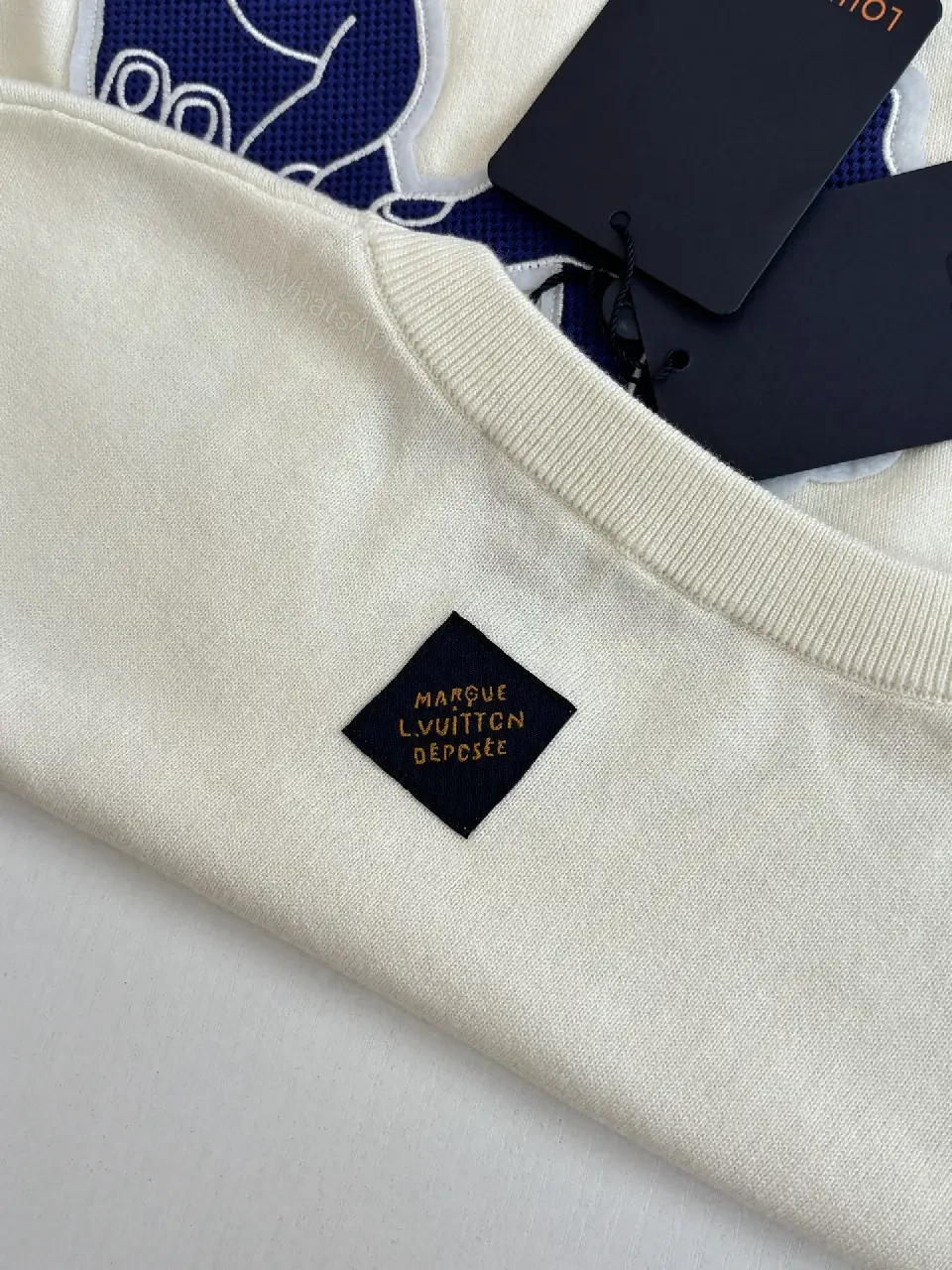 View 11 of White Cotton T-Shirt, Graphic Hand Sign, Casual Style, Louis Vuitton Accent