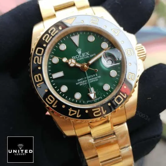 View 7 of Rolex GMT-Master II 11678LN Yellow Gold Green Dial oyster Replica