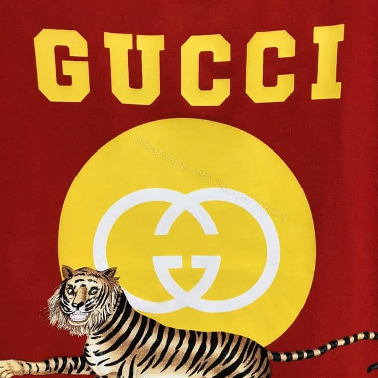 View 4 of Gucci T-shirt – GC57