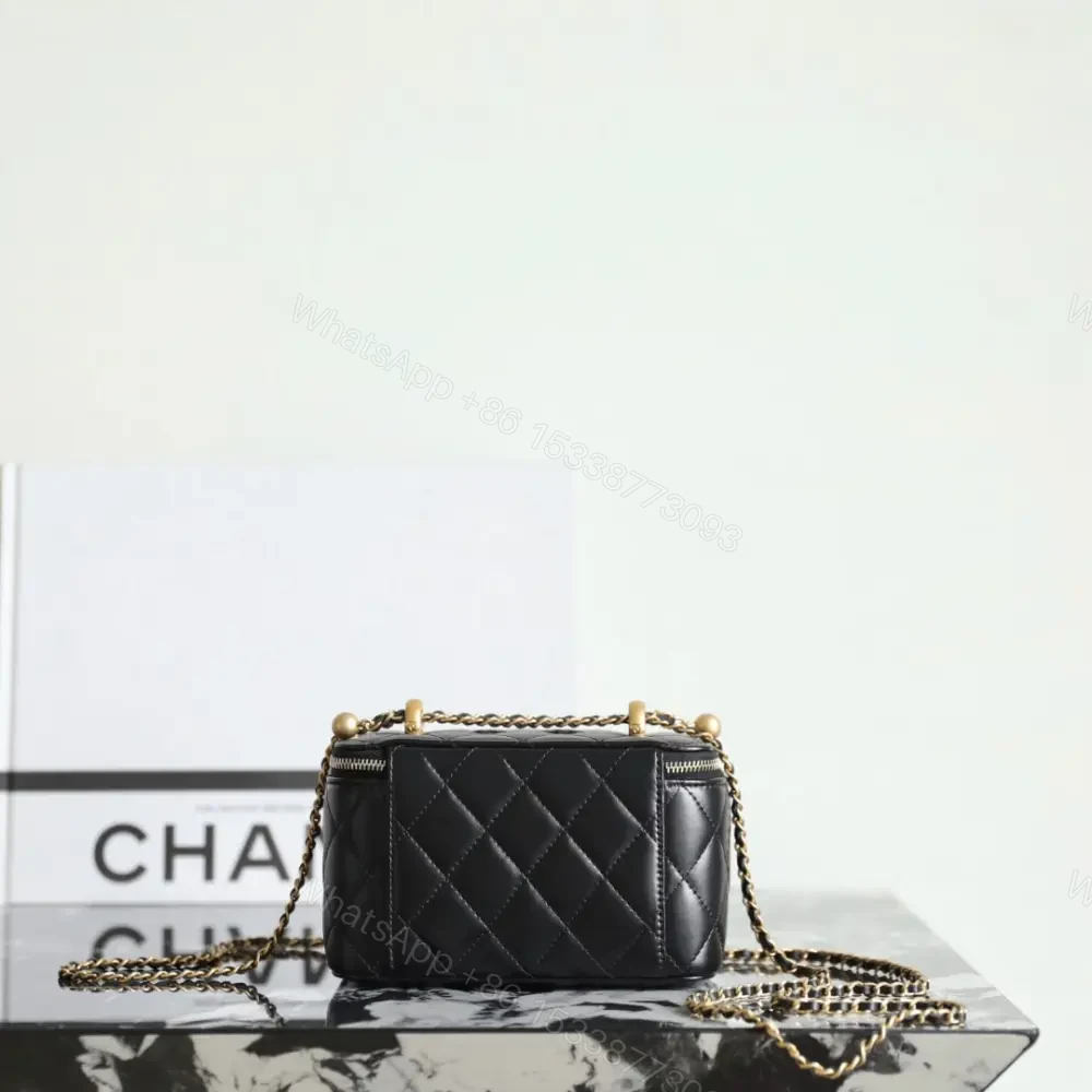 View 2 of 高仿Chanel*24C系列AP3651雙珠鏈條盒子包黑色免檢版