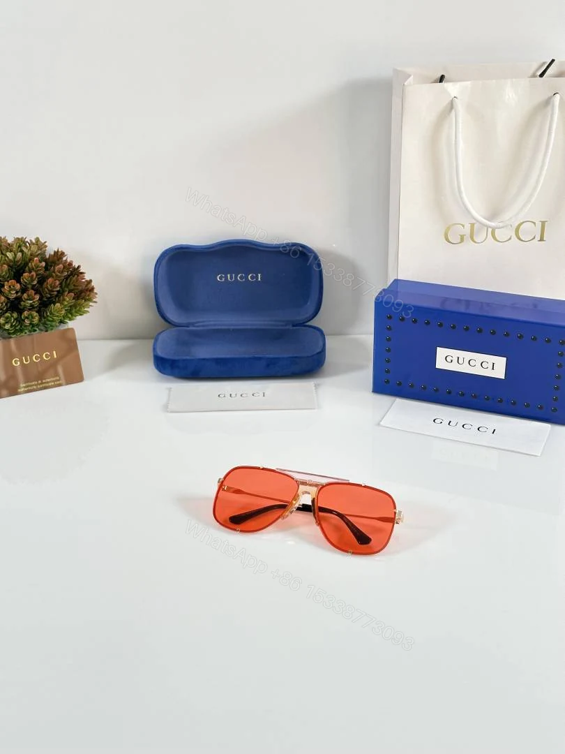 View 4 of First Copy Gucci GG2098 Sunglasses Gold Red