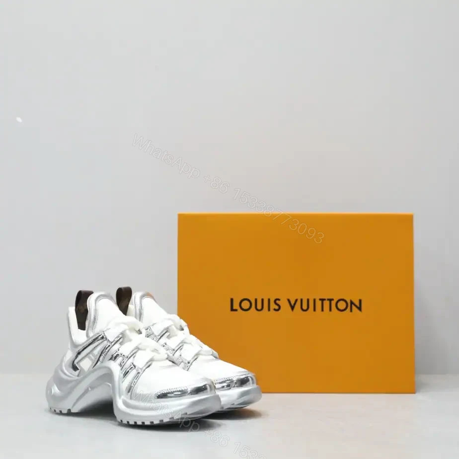LV ARCHLIGHT SNEAKER – LSVM004 — view 1
