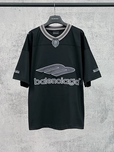Balenciaga Clothes 3B Silhouette Ribbed V-neck Printed T-shirt Black/Dark Blue/Gray — view 2