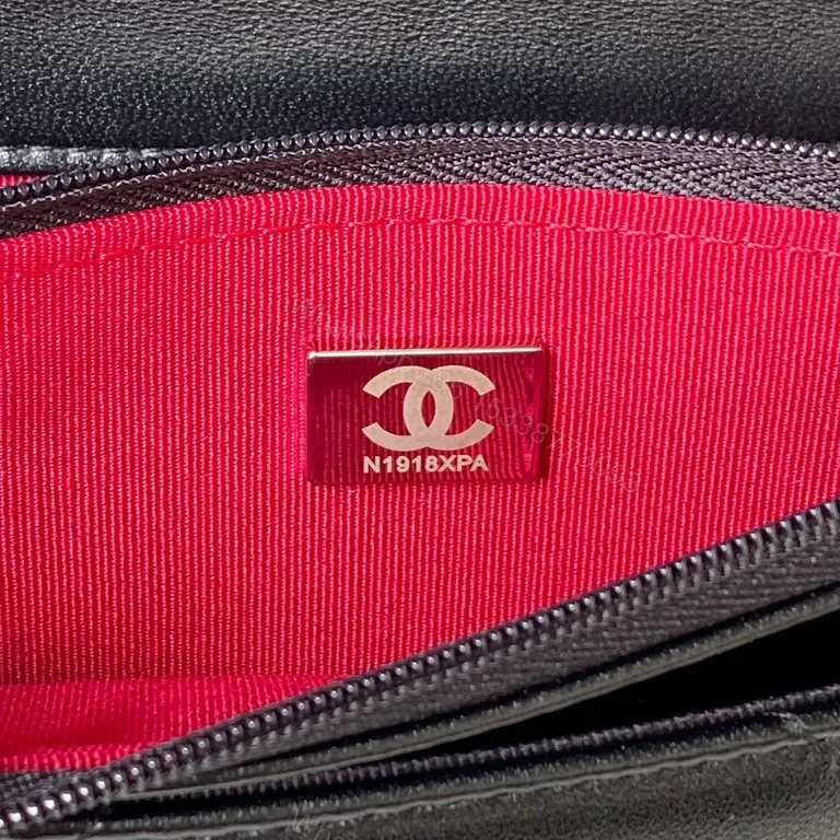 View 4 of Chanel-Inspired Quilted Leather Shoulder Bag: Modern Luxury