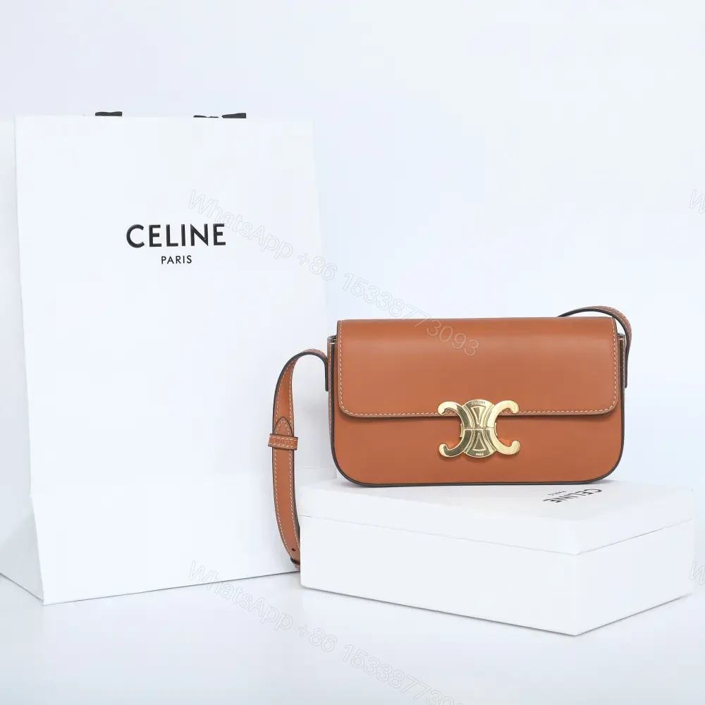 高仿Celine*Triomphe系列手袋194143棕色免檢版 — view 1