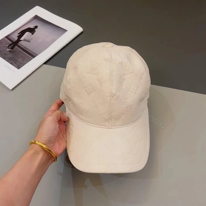 View 5 of Louis Vuitton Cap – LHC04