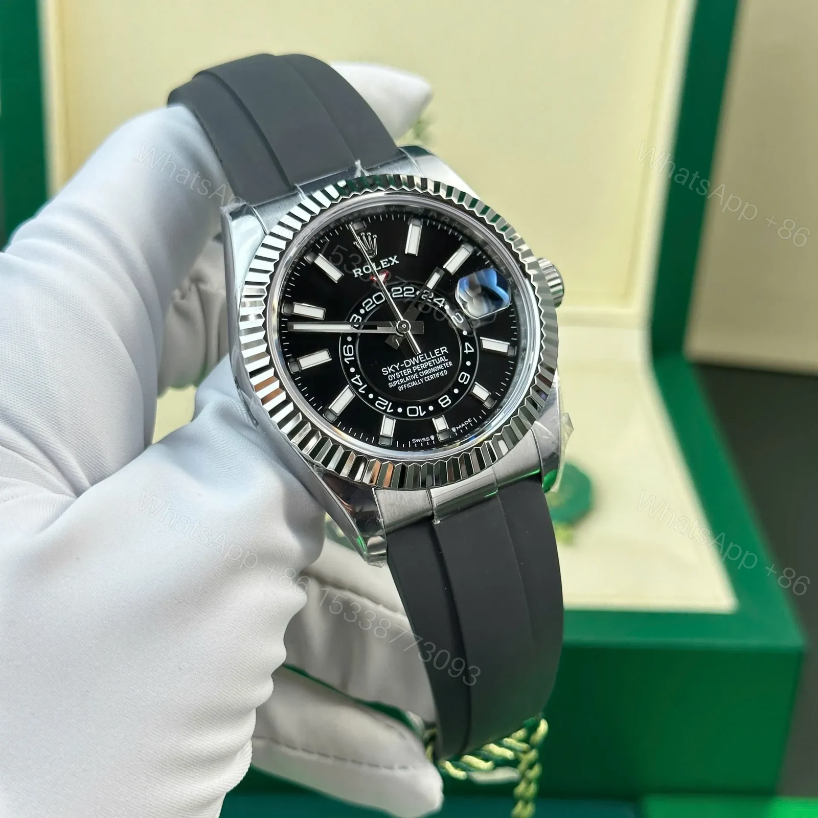 View 3 of Superclone Rolex Sky-Dweller Bright black Dial 336239