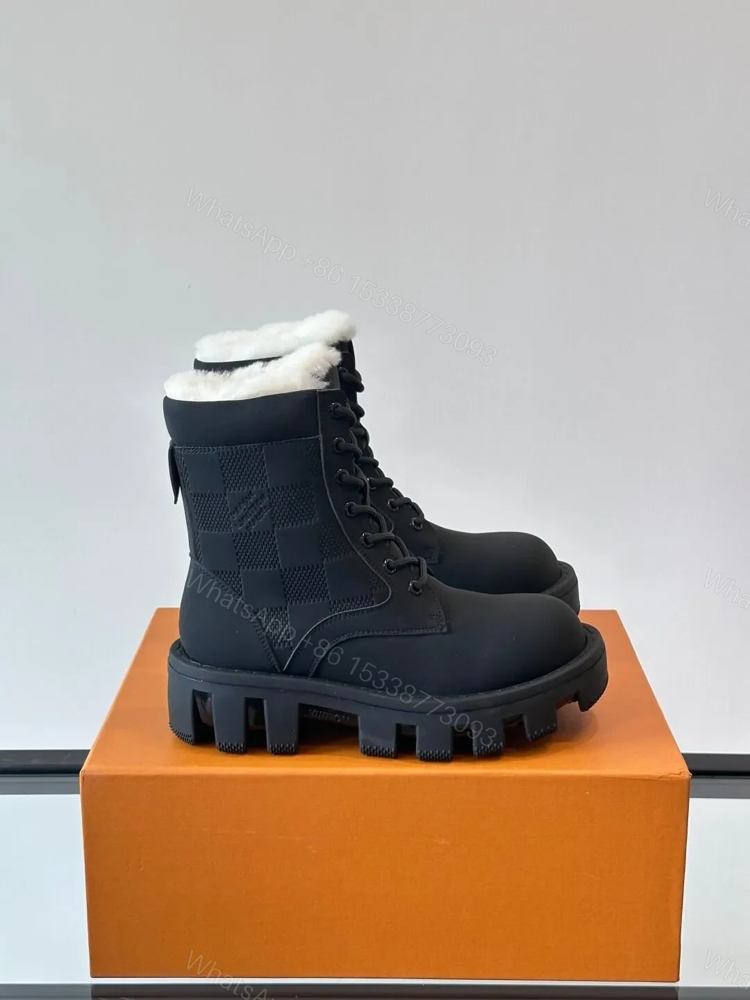 LV Men Black Leather Fur Lined Boots — view 1