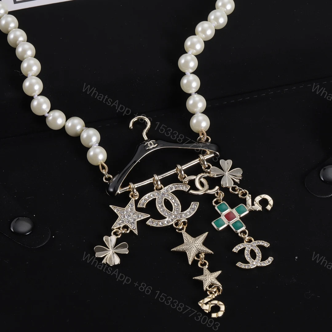 View 5 of EN – Lux Chanel Necklaces 008
