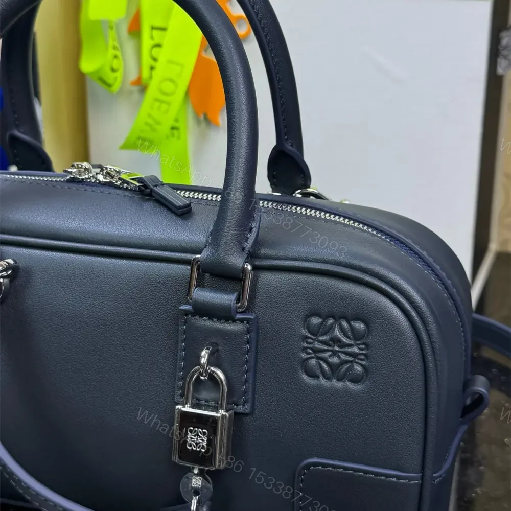 View 5 of 高仿Loewe*Amazona系列5544橫版手提包海軍藍免檢版