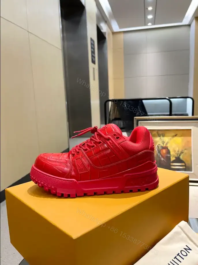 View 4 of LV TRAINER MAXI SNEAKER – LSVT414