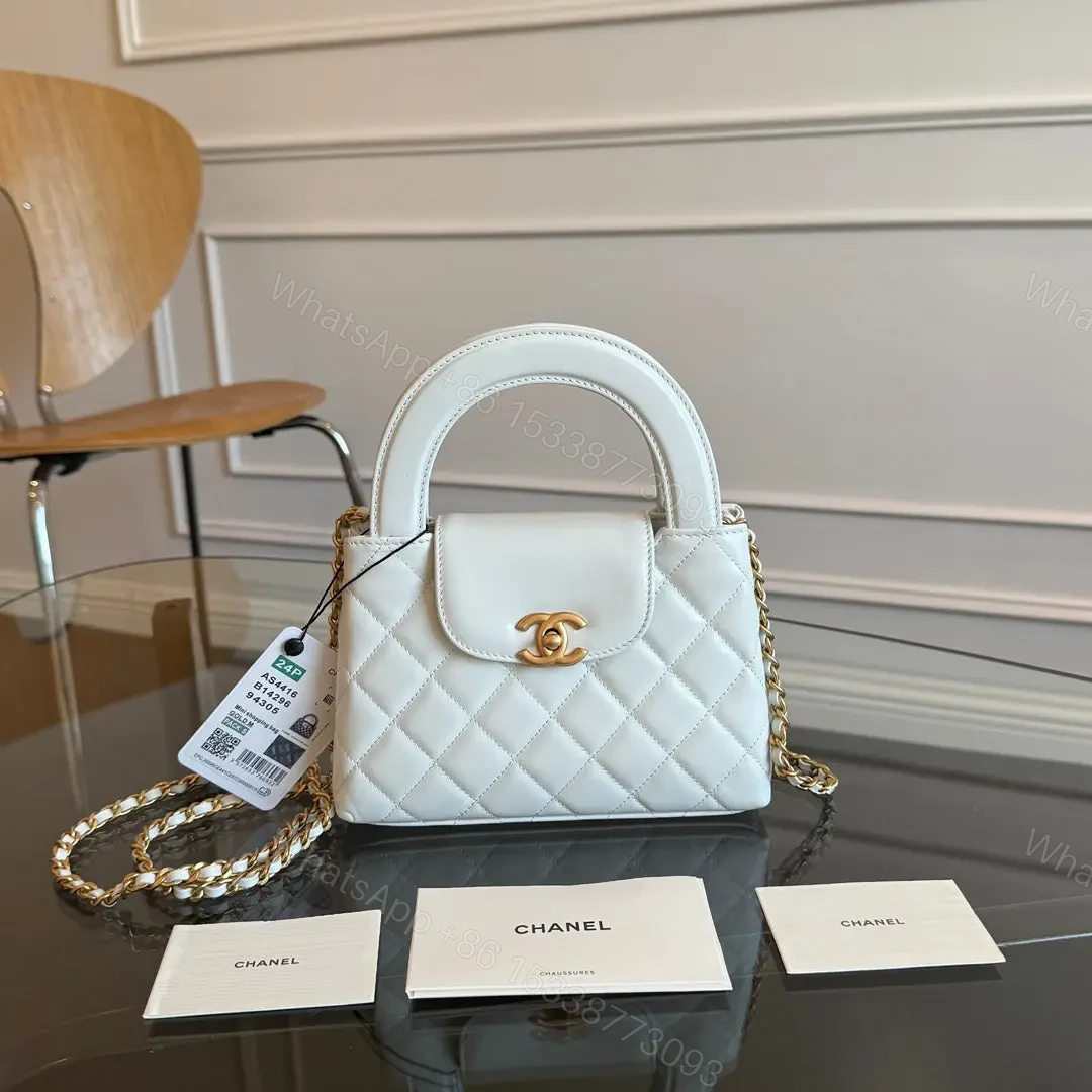 CHANEL KELLY BAG 19 IN WHITE CALFSKIN GOLD HARDWARE — view 1