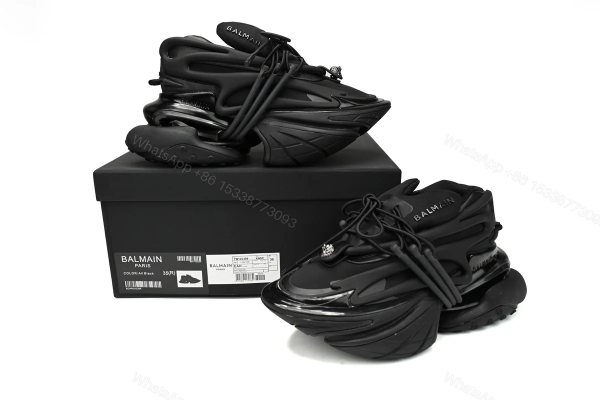 View 2 of BALMAIN Multikolor Buty sportowe Black YM1VJ309