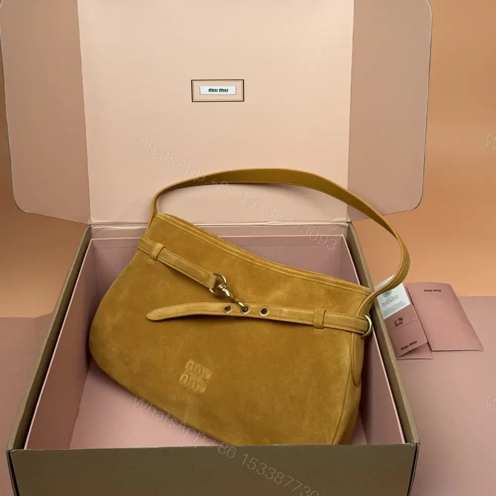 View 7 of 高仿miumiu*Aventure系列5BC181麂皮腋下包黃色中號免檢版