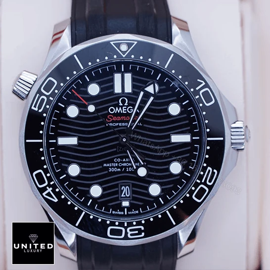 View 11 of Omega Seamaster Master Replica