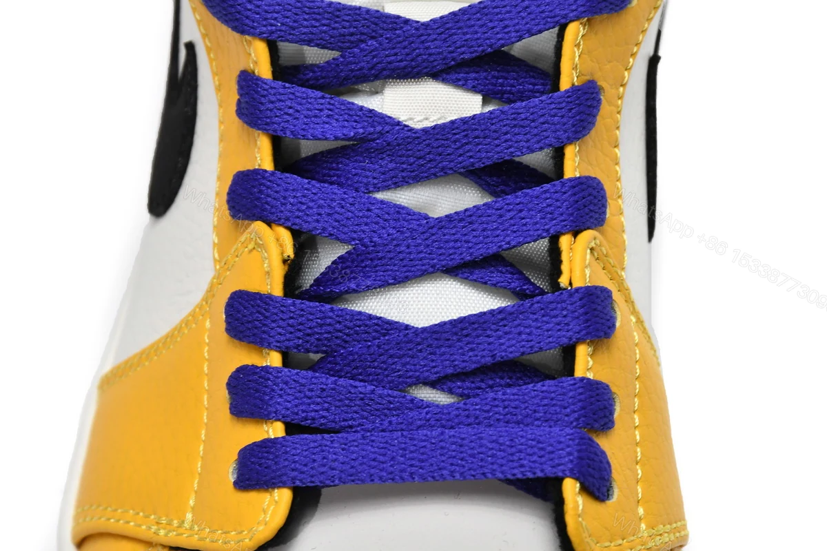 View 5 of Air Jordan 1 Mid SE Lakers 852542-700