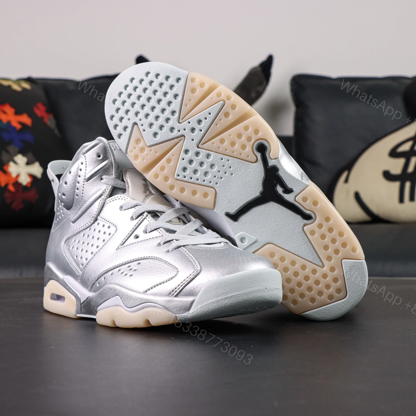 View 3 of Air Jordan 6 Retro PSG ‘Paris Saint-Germain / Metallic Silver’ (2026)