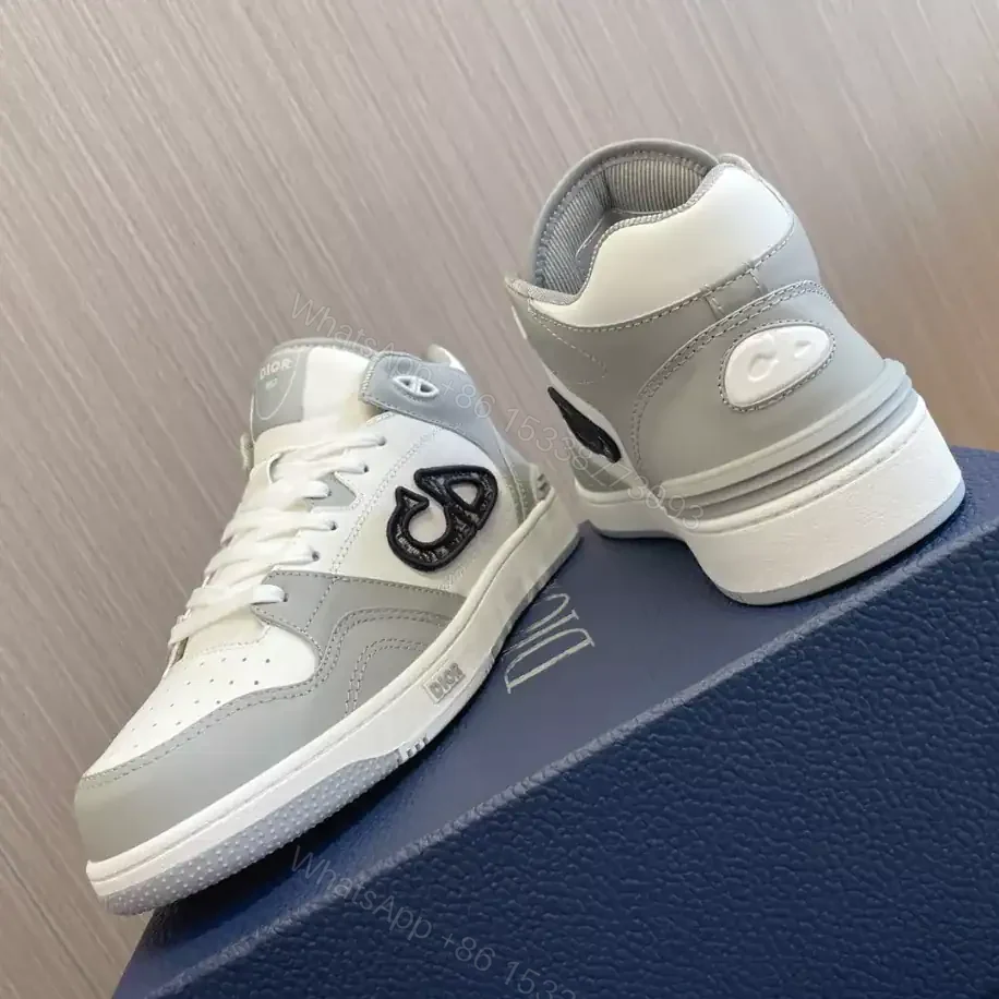View 7 of B57 MID-TOP SNEAKER DIOR OBLIQUE JACQUARD – CD125