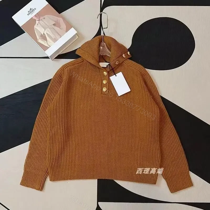 CELINE — view 1