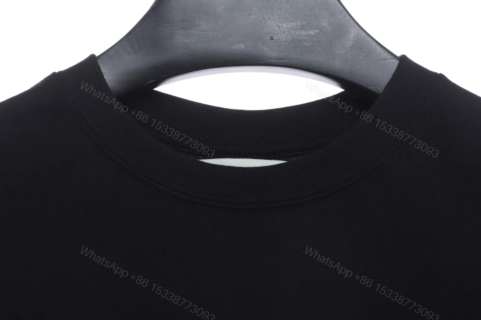 View 7 of Off-White Oil Painting Printing Black T-Shirt