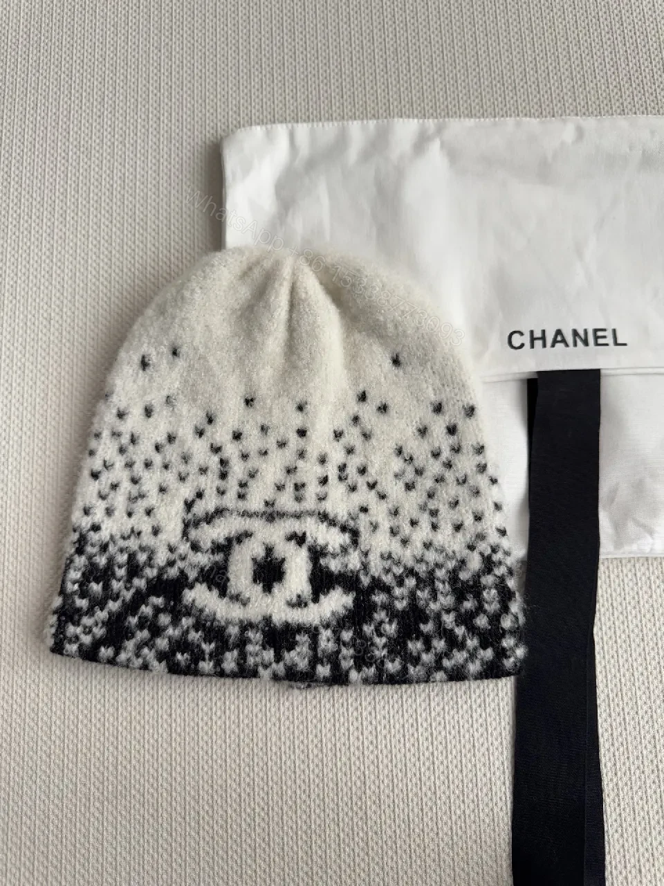 Patterned Knit Beanie with Signature Motif, Cozy Warmth, Streetwear Ready — view 1