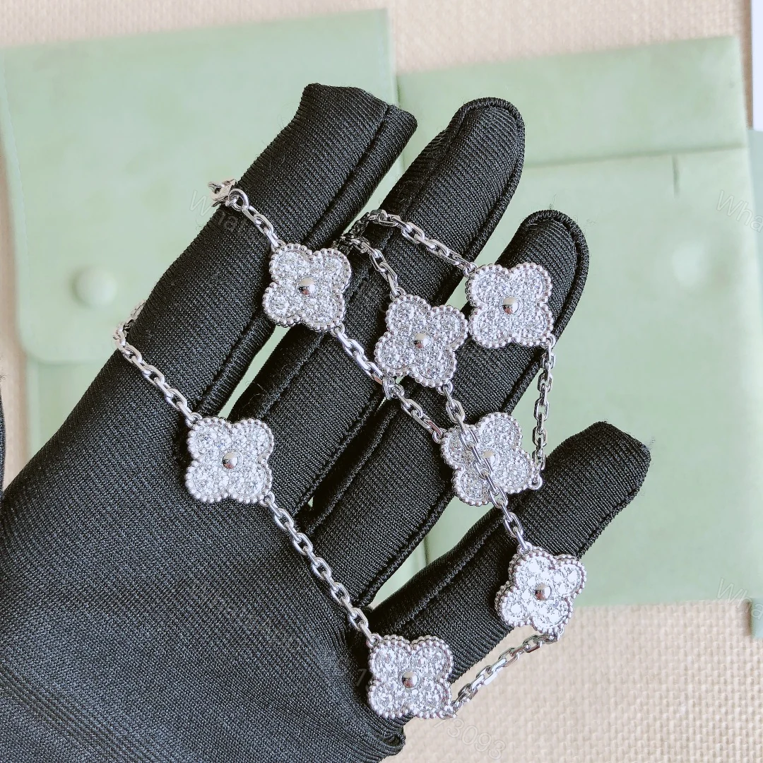 Van Cleef & Arpels Vintage Alhambra Necklace Full Diamonds — view 1