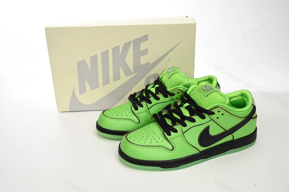 The Powerpuff Girls x Nike SB Dunk Low “Buttercup” FZ8319-300 — view 2