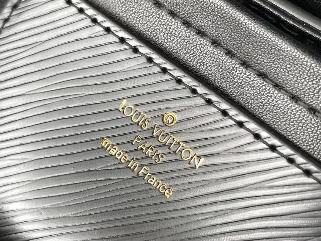 View 4 of Louis Vuitton LV Twist Mini Like Auth Lock Gold Handbags 23x17x9.5cm