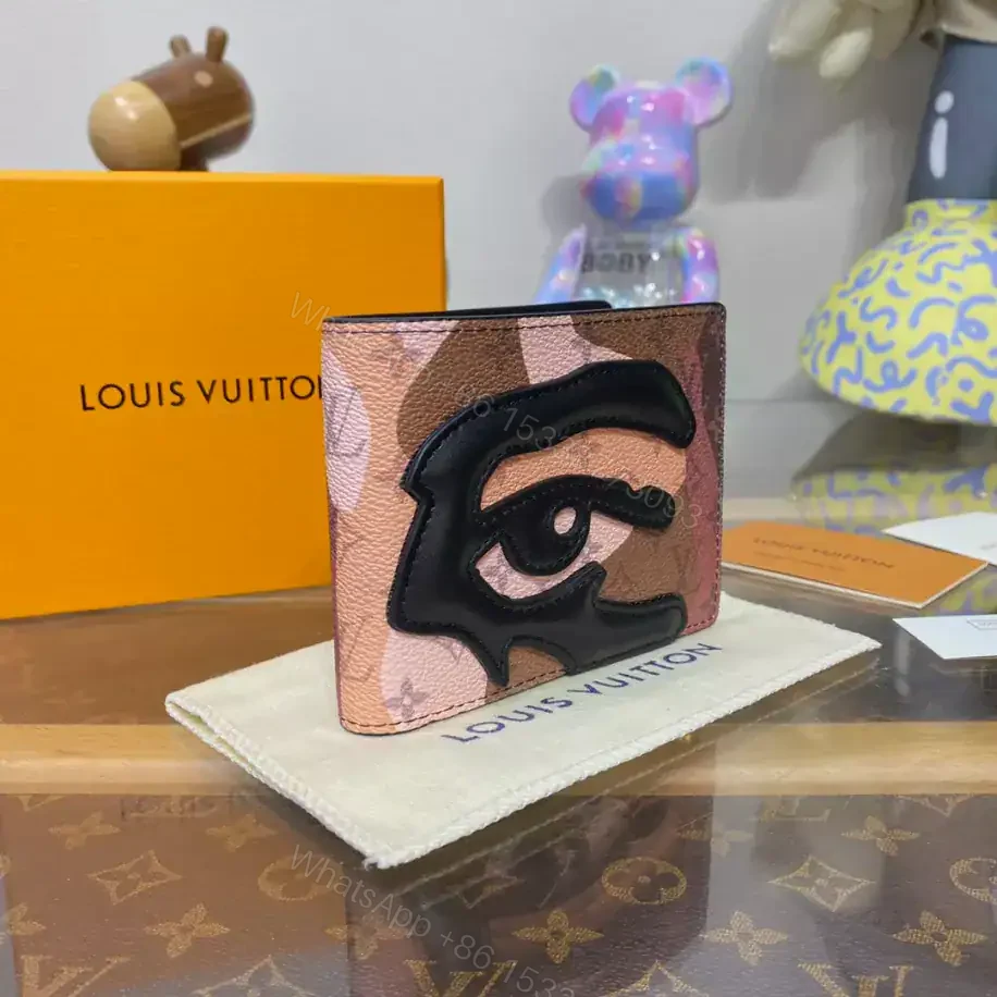 View 7 of LV MULTIPLE WALLET MONOGRAM OTHER – RRG094