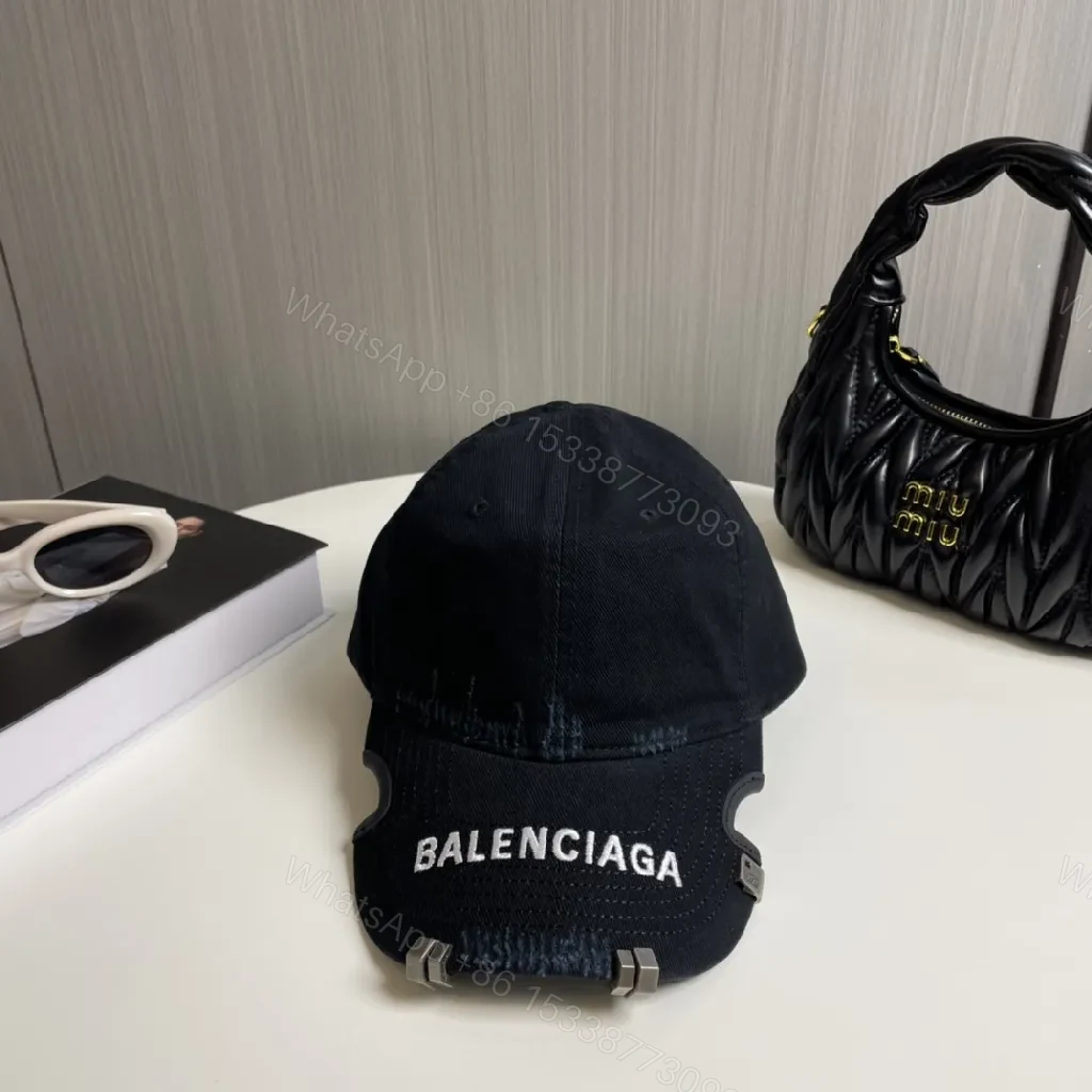 Black Cap Black Cotton-Nylon Bold Balenciaga Branding Cap — view 1