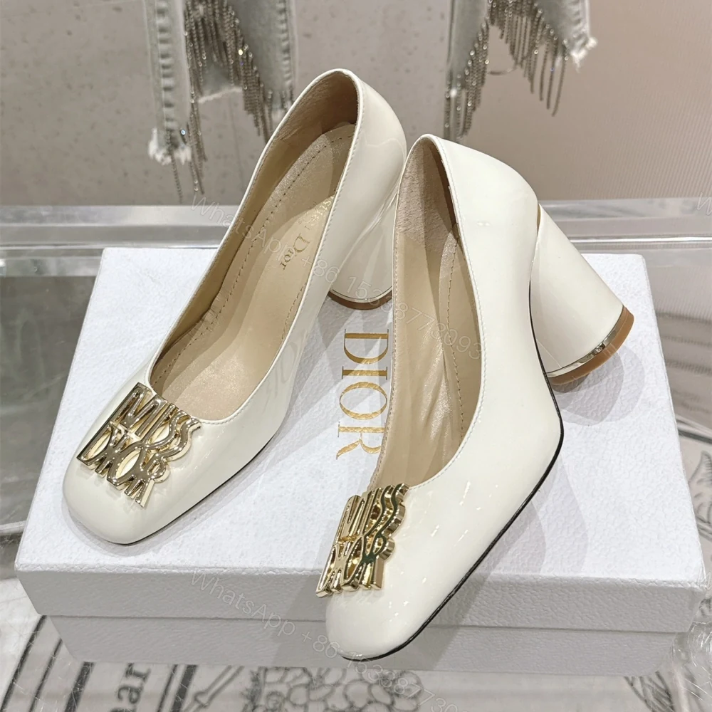 View 3 of 高仿Dior*Miss系列KCX320方頭LOGO金屬扣高踭單鞋白色免檢版