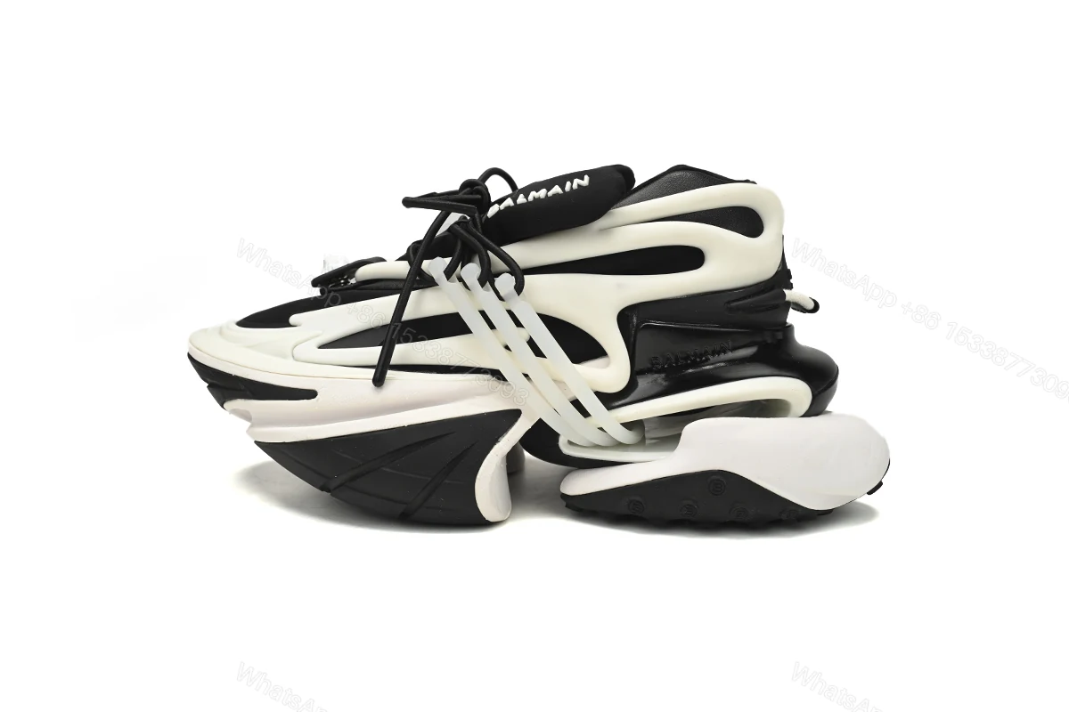 View 9 of BALMAIN Multikolor Buty sportowe Black And White YM1VJ309