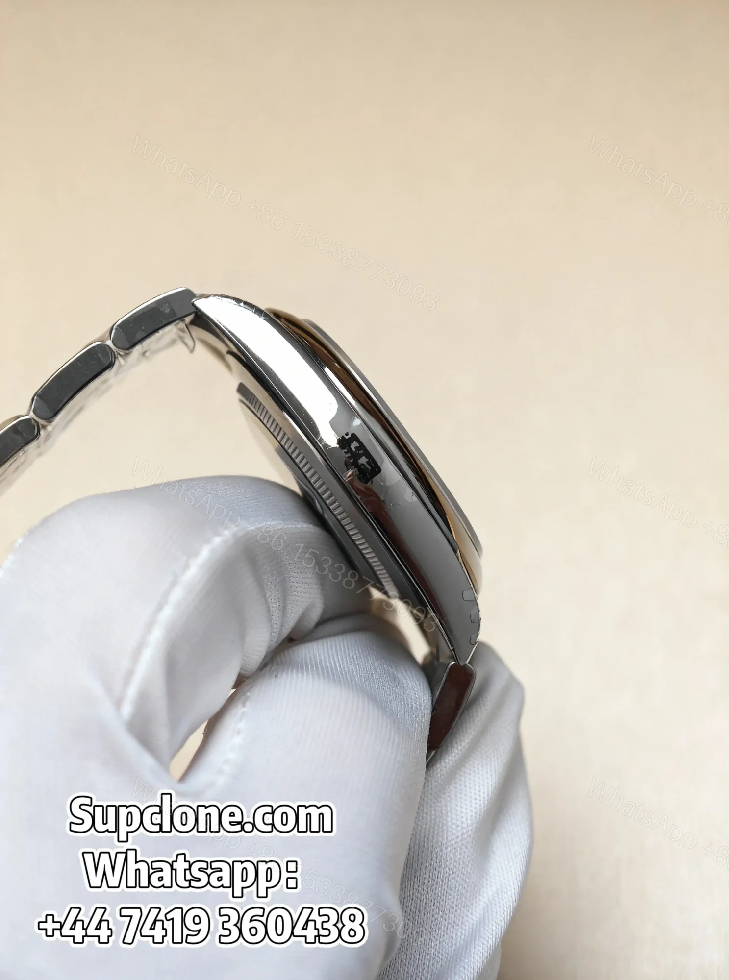 View 6 of Rolex Super Clone Oyster Perpetual M124300-0004 41mm Green Dial 3230 Movement