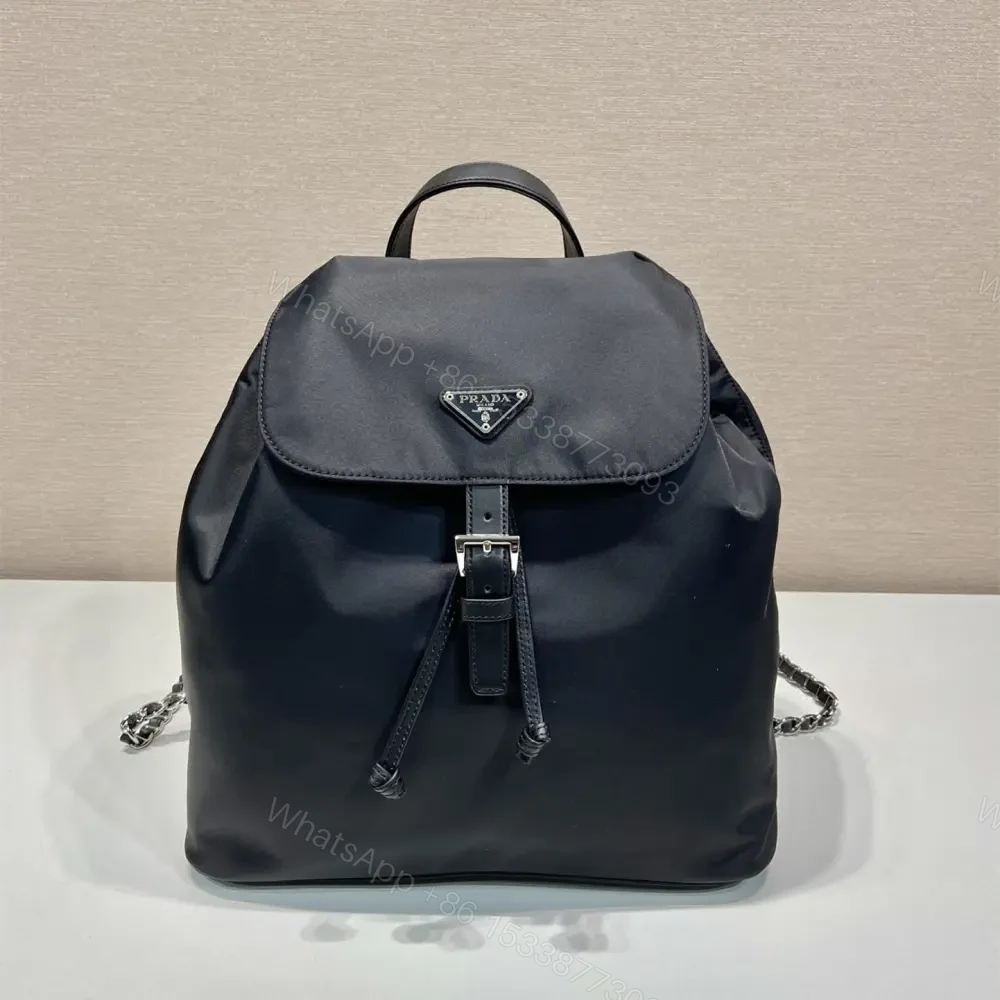 高仿Prada中古背包1BZ830黑色大號免檢版 — view 1