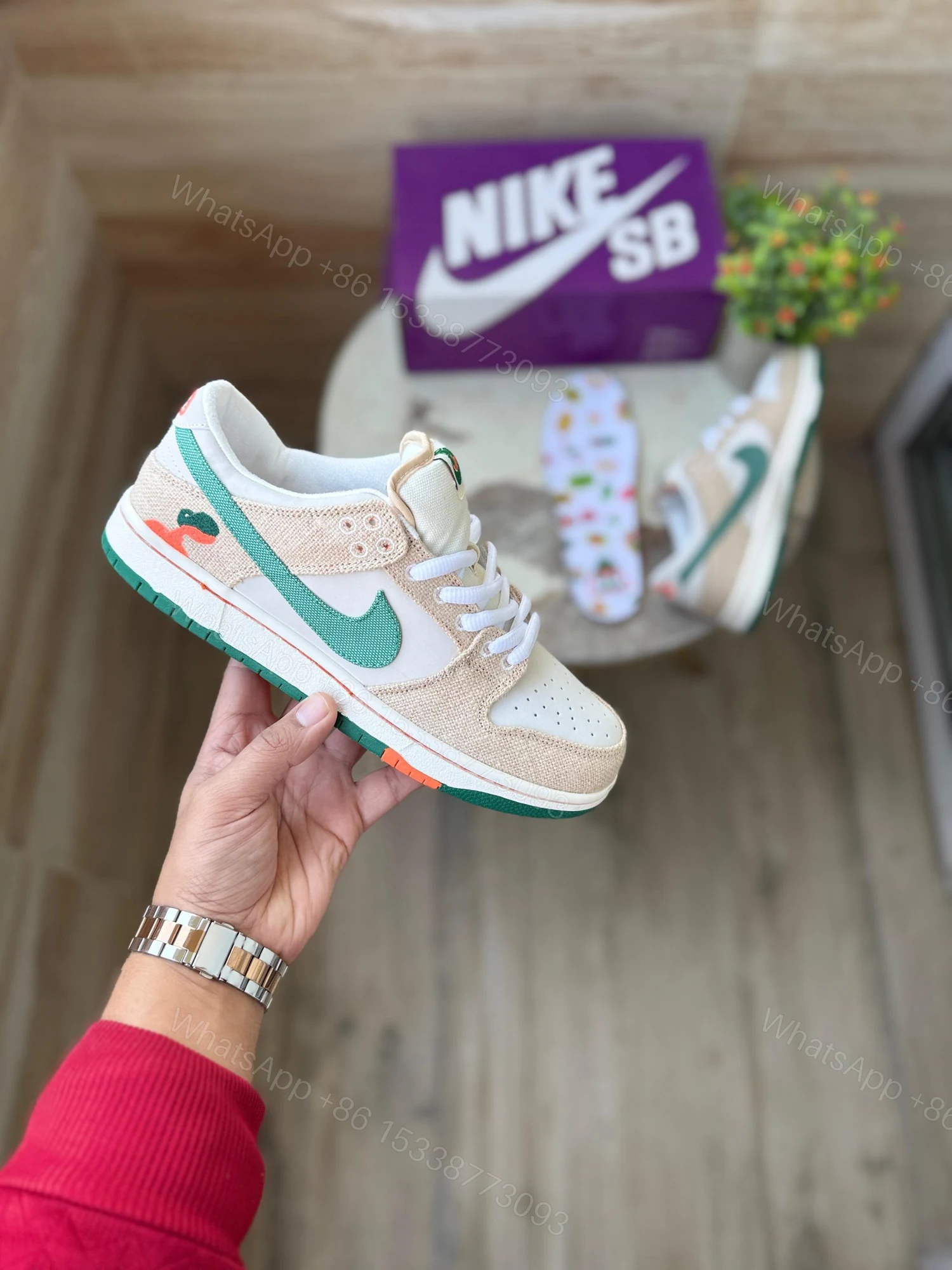 View 4 of FIRST COPY NIKE SB DUNK JARRITOES FOR MEN