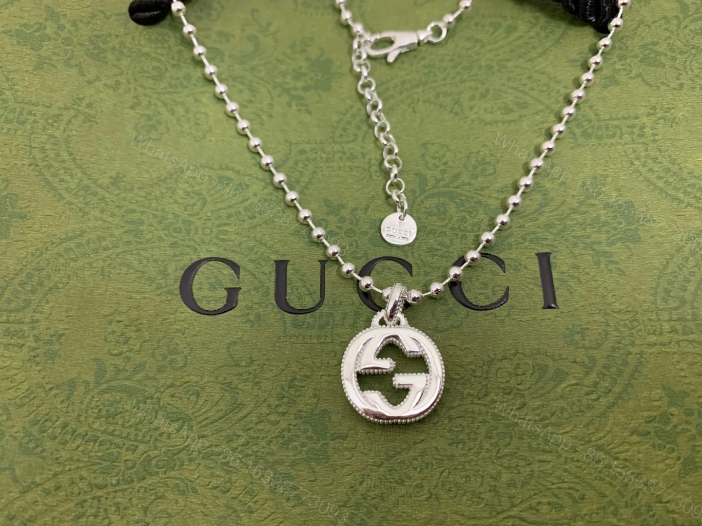 View 2 of EN – Lux Gucci Necklaces 019